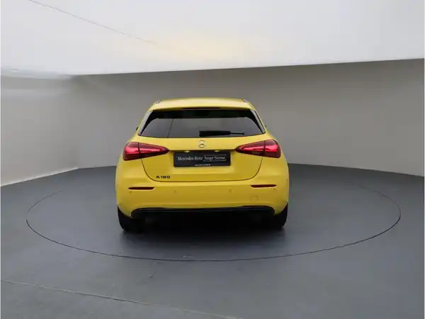 MERCEDES-BENZ A 180 (5/22)