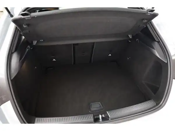 MERCEDES-BENZ A 180 (22/24)