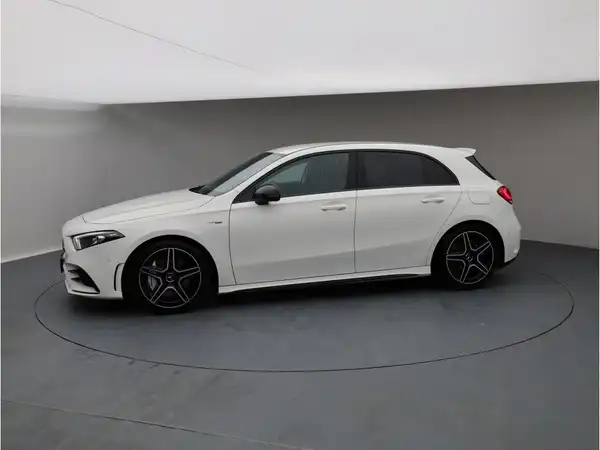 MERCEDES-BENZ A-KLASSE (3/26)