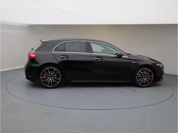 MERCEDES-BENZ A-KLASSE (7/23)