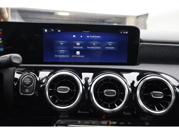 MERCEDES-BENZ A 200 (18/22)