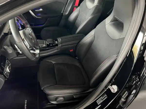 MERCEDES-BENZ AMG A 35 (16/28)