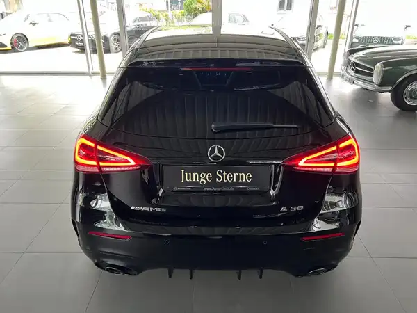MERCEDES-BENZ AMG A 35 (7/28)