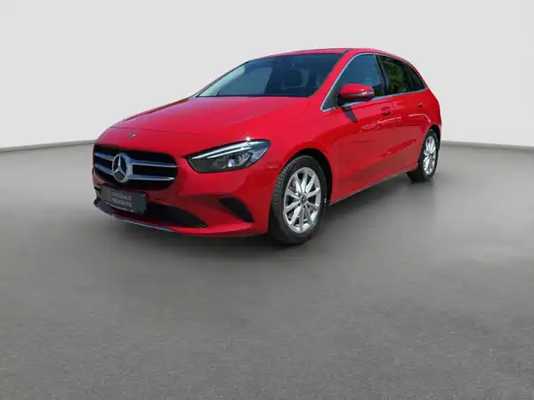 MERCEDES-BENZ B 200 d (1/16)