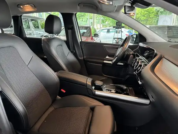 MERCEDES-BENZ B 200 (14/19)
