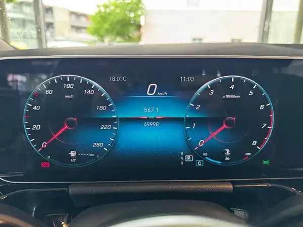 MERCEDES-BENZ B 200 (17/19)