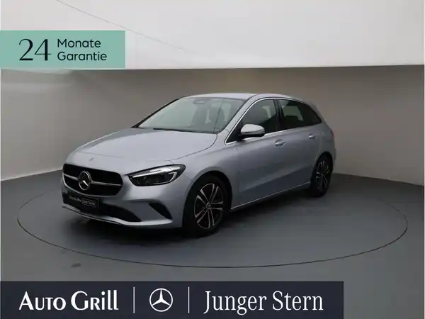 MERCEDES-BENZ B 220 (2/23)