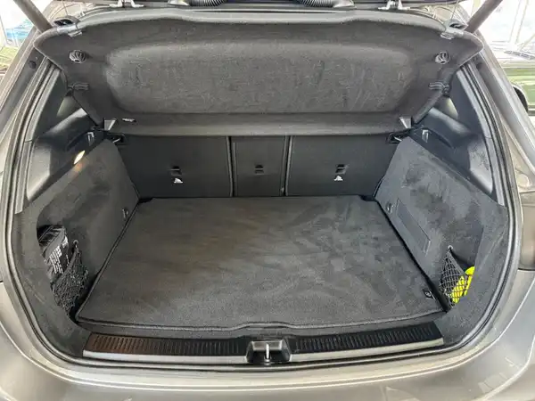 MERCEDES-BENZ B 220 (13/22)