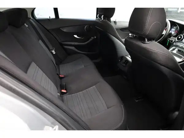 MERCEDES-BENZ C 220 (15/17)