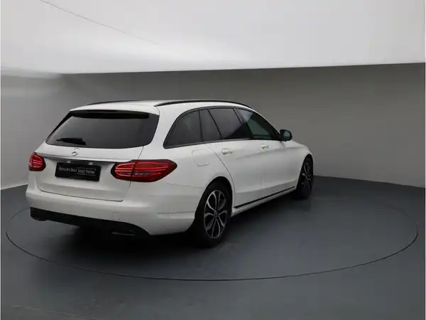 MERCEDES-BENZ C 220 d (6/12)