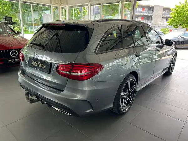 MERCEDES-BENZ C 400 (15/31)
