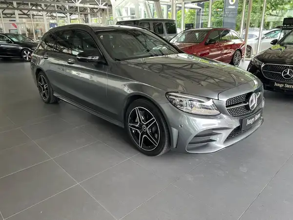 MERCEDES-BENZ C 400 (4/31)