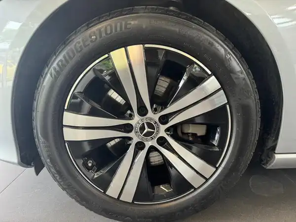 MERCEDES-BENZ C 220 d (20/20)