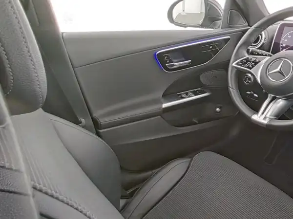 MERCEDES-BENZ C 180 (10/10)