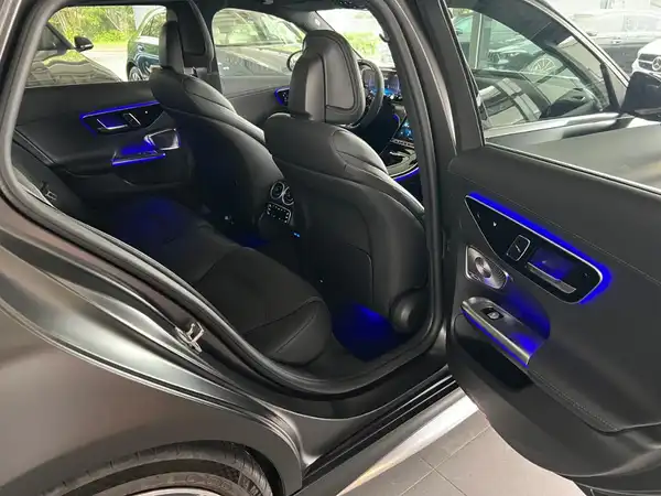 MERCEDES-BENZ C-KLASSE (12/31)