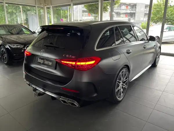 MERCEDES-BENZ C-KLASSE (6/31)