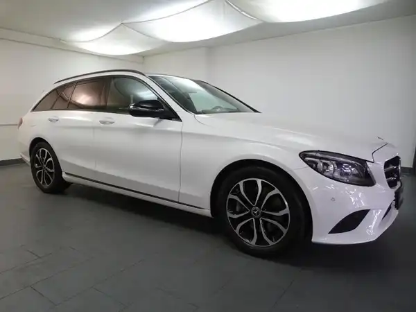 MERCEDES-BENZ C 300 d (4/21)