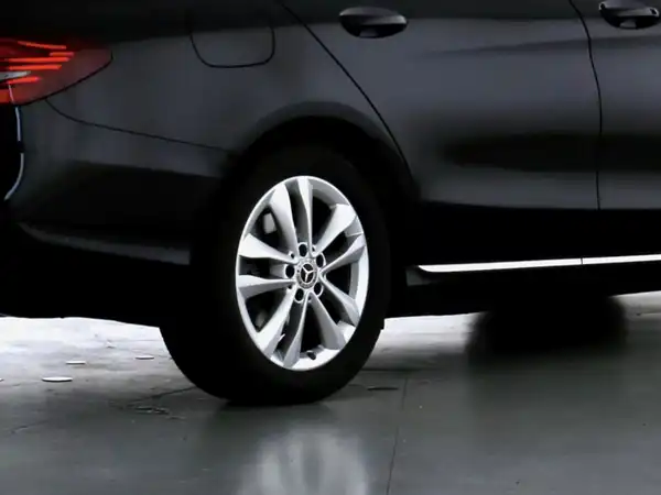 MERCEDES-BENZ C 200 (5/11)