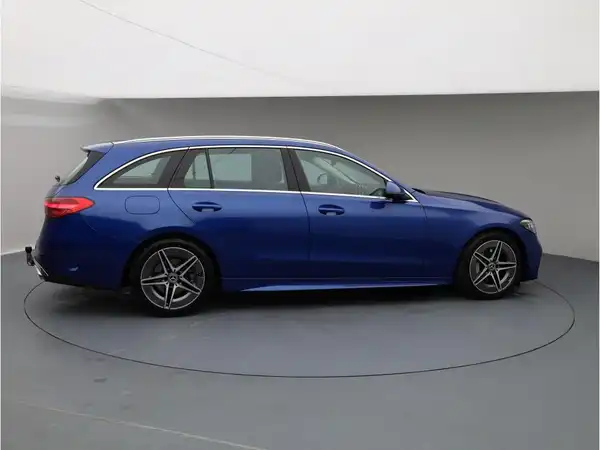 MERCEDES-BENZ C 300 (7/25)