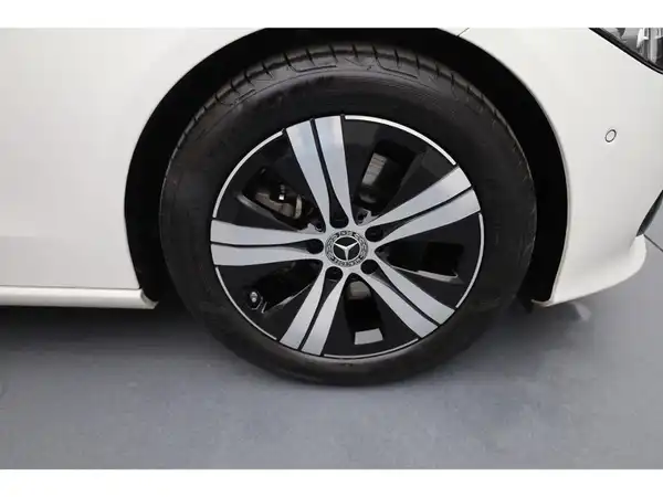 MERCEDES-BENZ C 220 d (23/24)