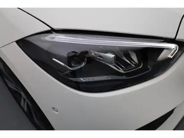 MERCEDES-BENZ C 220 d (24/24)