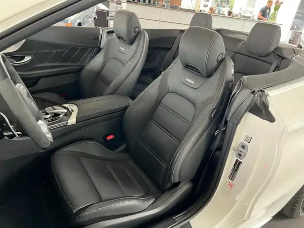 MERCEDES-BENZ C-KLASSE (14/31)