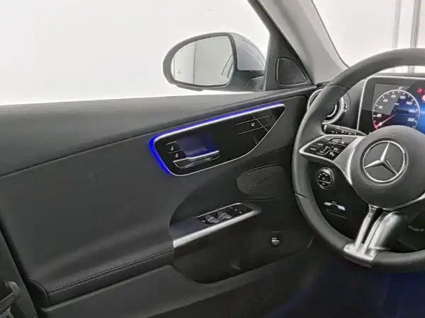 MERCEDES-BENZ C 180 (9/10)
