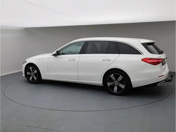 MERCEDES-BENZ C 200 d (3/25)