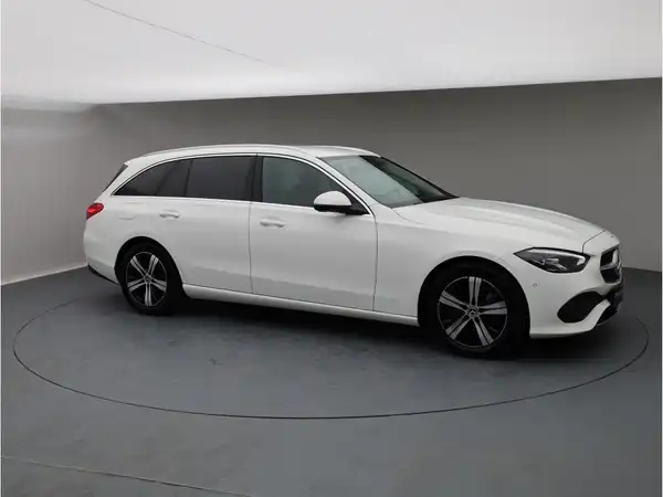 MERCEDES-BENZ C 200 d (7/25)