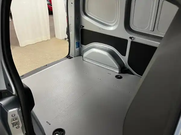 MERCEDES-BENZ CITAN (19/23)