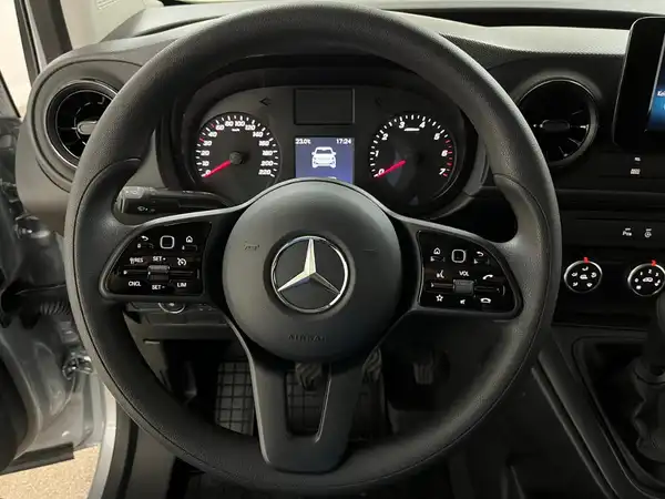 MERCEDES-BENZ CITAN (9/23)