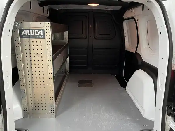 MERCEDES-BENZ CITAN (17/26)