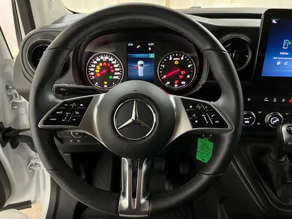 MERCEDES-BENZ CITAN (10/26)