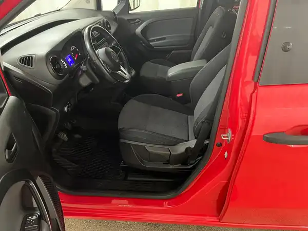 MERCEDES-BENZ CITAN 112 (8/26)