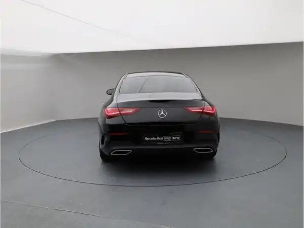 MERCEDES-BENZ CLA 180 (5/26)