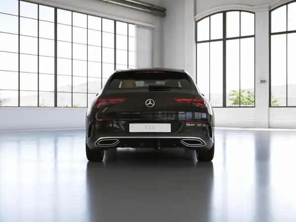 MERCEDES-BENZ CLA 220 (5/11)