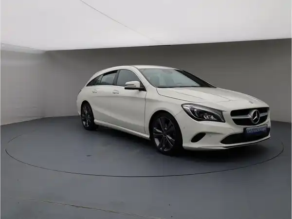 MERCEDES-BENZ CLA 180 (7/18)