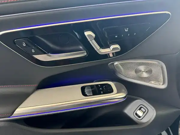 MERCEDES-BENZ AMG CLE 53 (9/17)