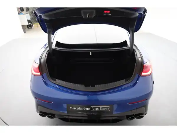 MERCEDES-BENZ AMG CLE 53 (26/27)
