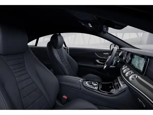 MERCEDES-BENZ E 300 (8/10)
