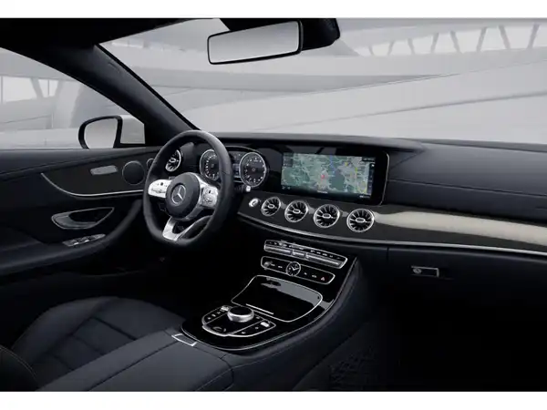 MERCEDES-BENZ E 300 (10/10)