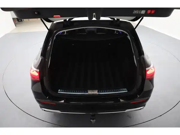 MERCEDES-BENZ E 220 (25/26)