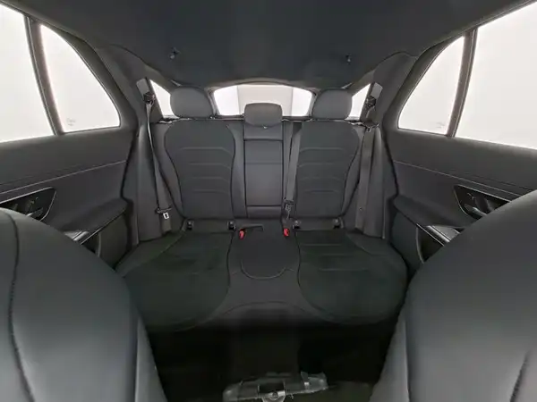 MERCEDES-BENZ E 220 (8/9)