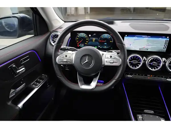 MERCEDES-BENZ EQB (15/28)