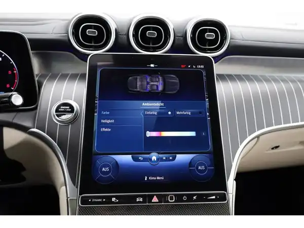 MERCEDES-BENZ GLC (21/28)
