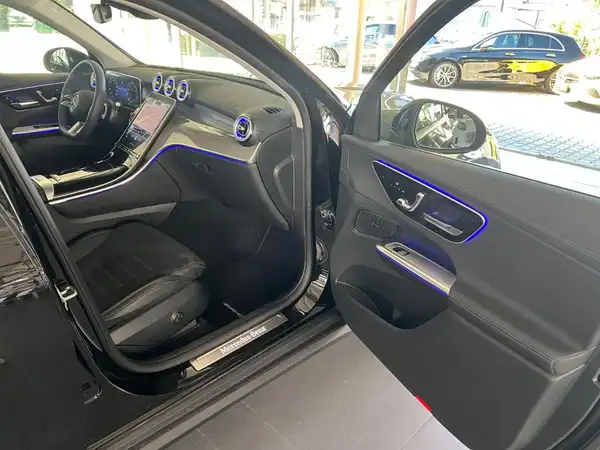 MERCEDES-BENZ GLC (11/27)