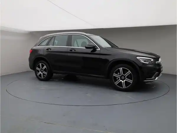 MERCEDES-BENZ GLC (7/25)