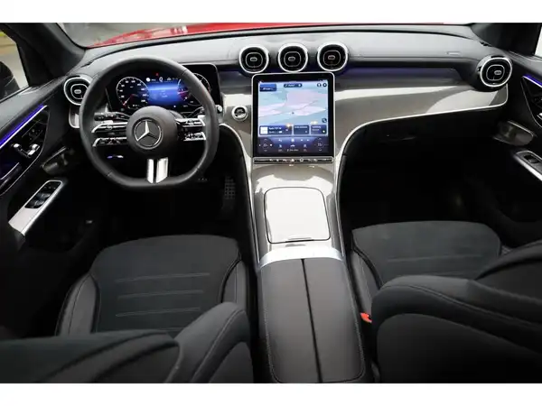 MERCEDES-BENZ GLC (14/28)