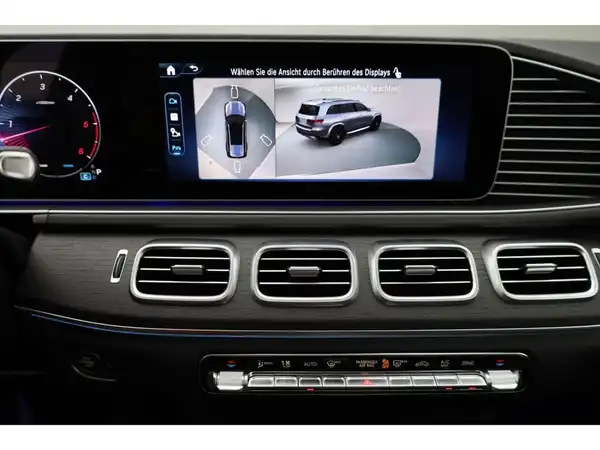 MERCEDES-BENZ GLS (24/30)