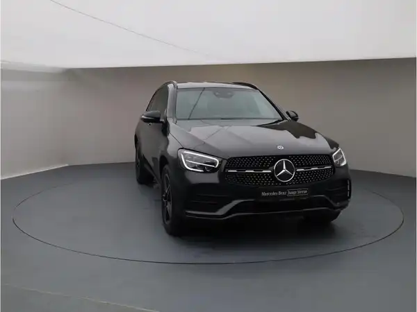 MERCEDES-BENZ GLC (9/26)